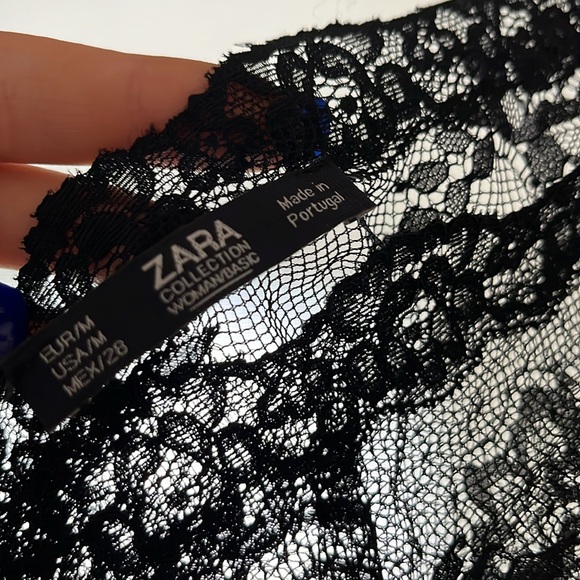 Zara Lace black bodysuit - Picture 3 of 3